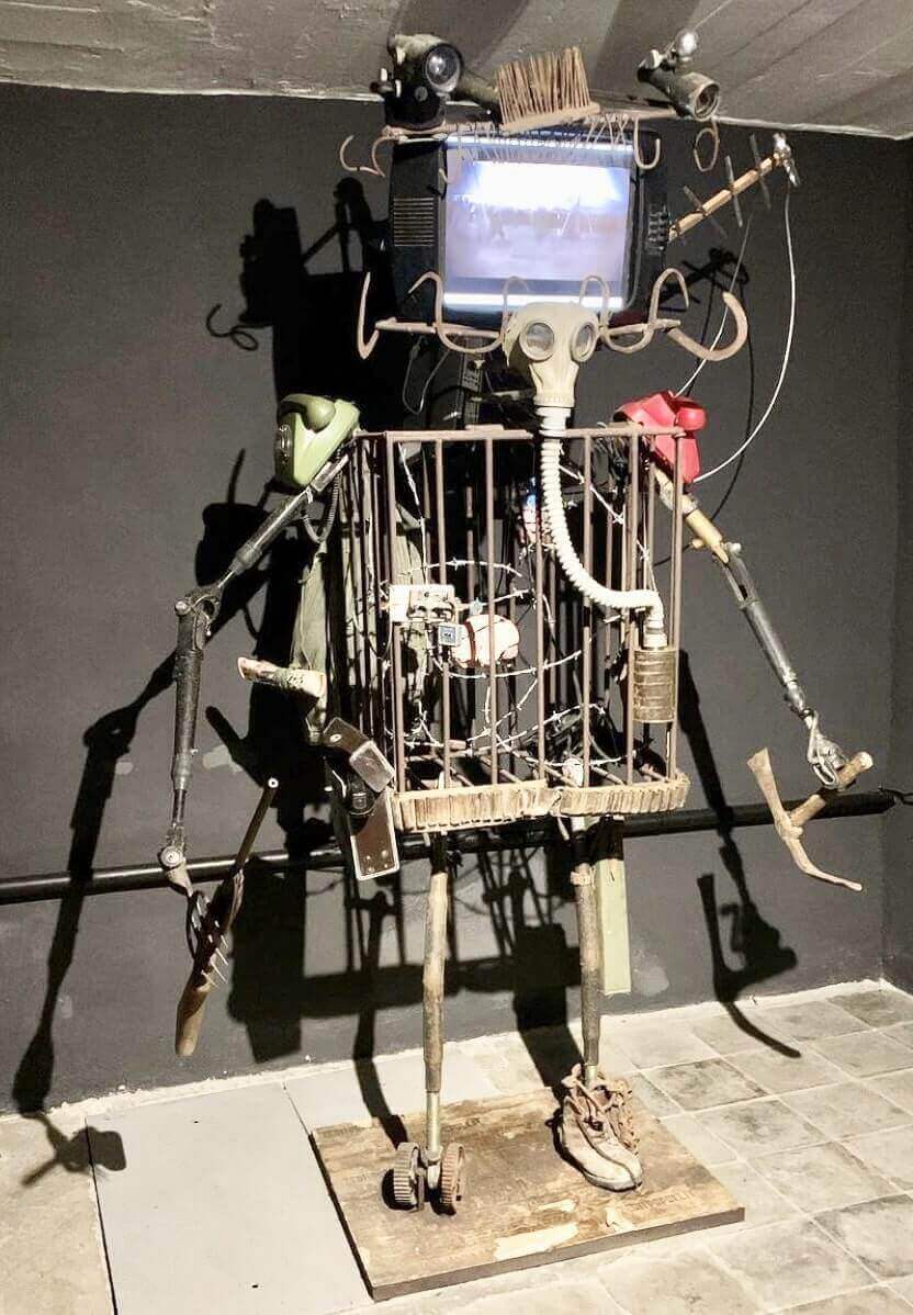unsettling robot statue in tirana's bunk'art museum