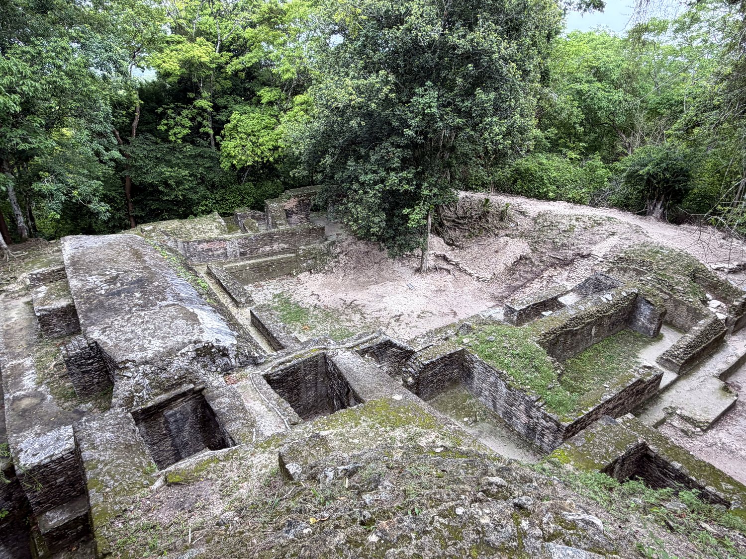 cahal pech