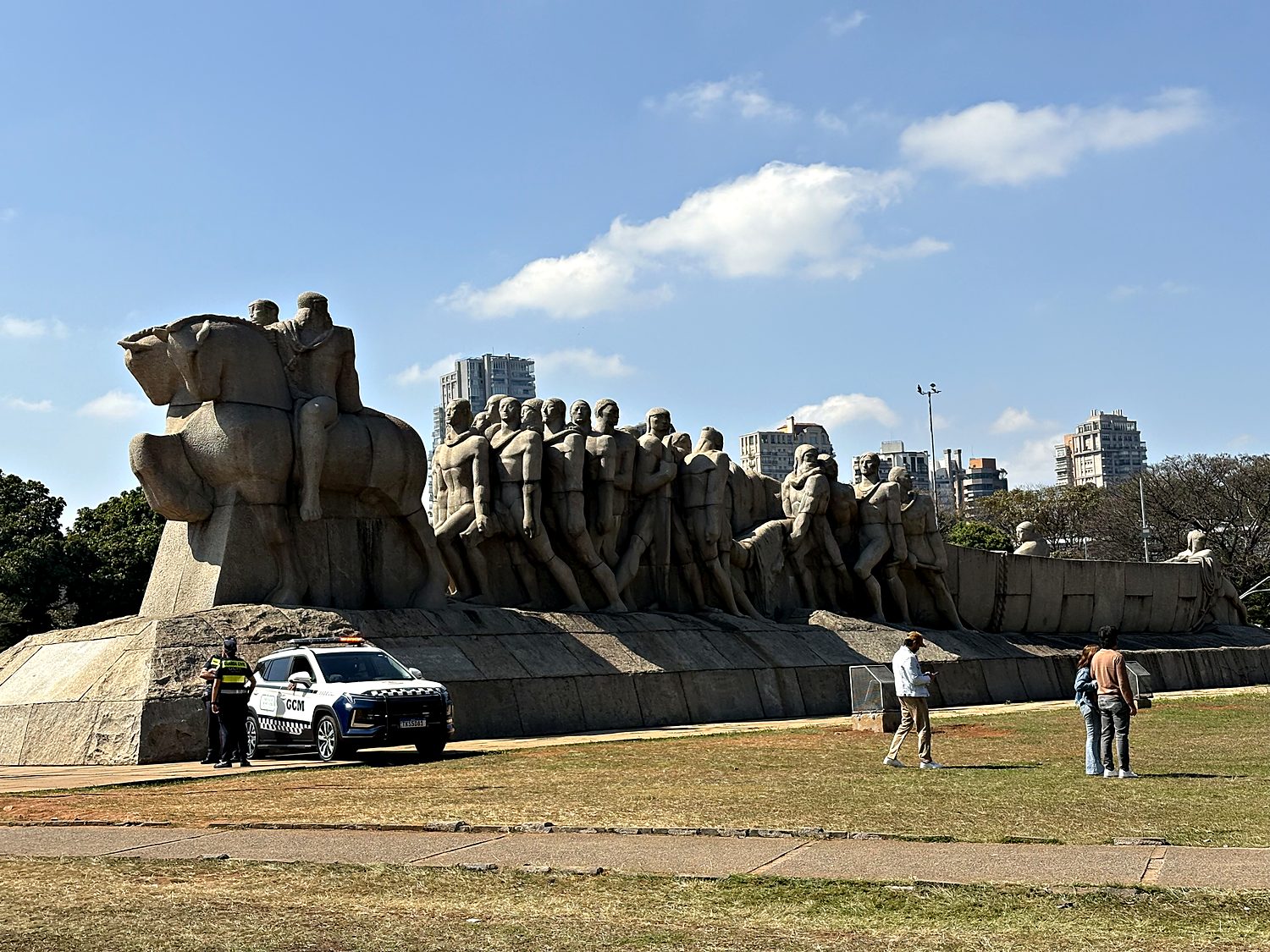 the monument to the bandeiras