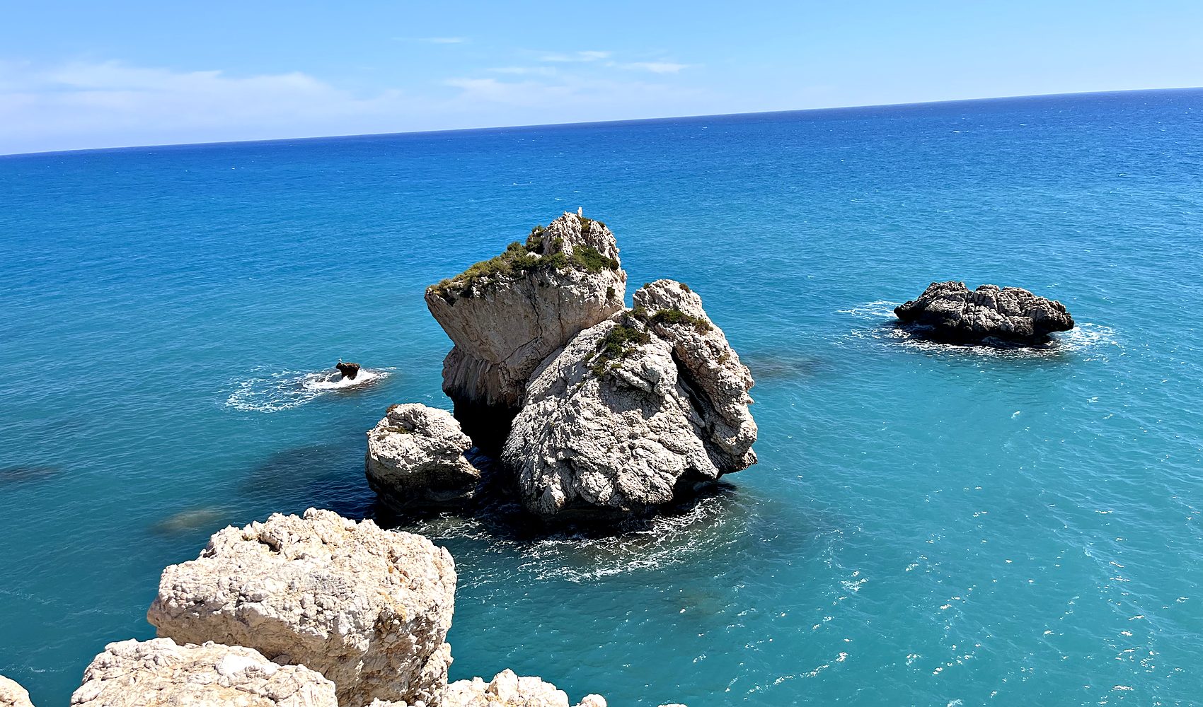 aphrodite's rock (petra tou romiou)