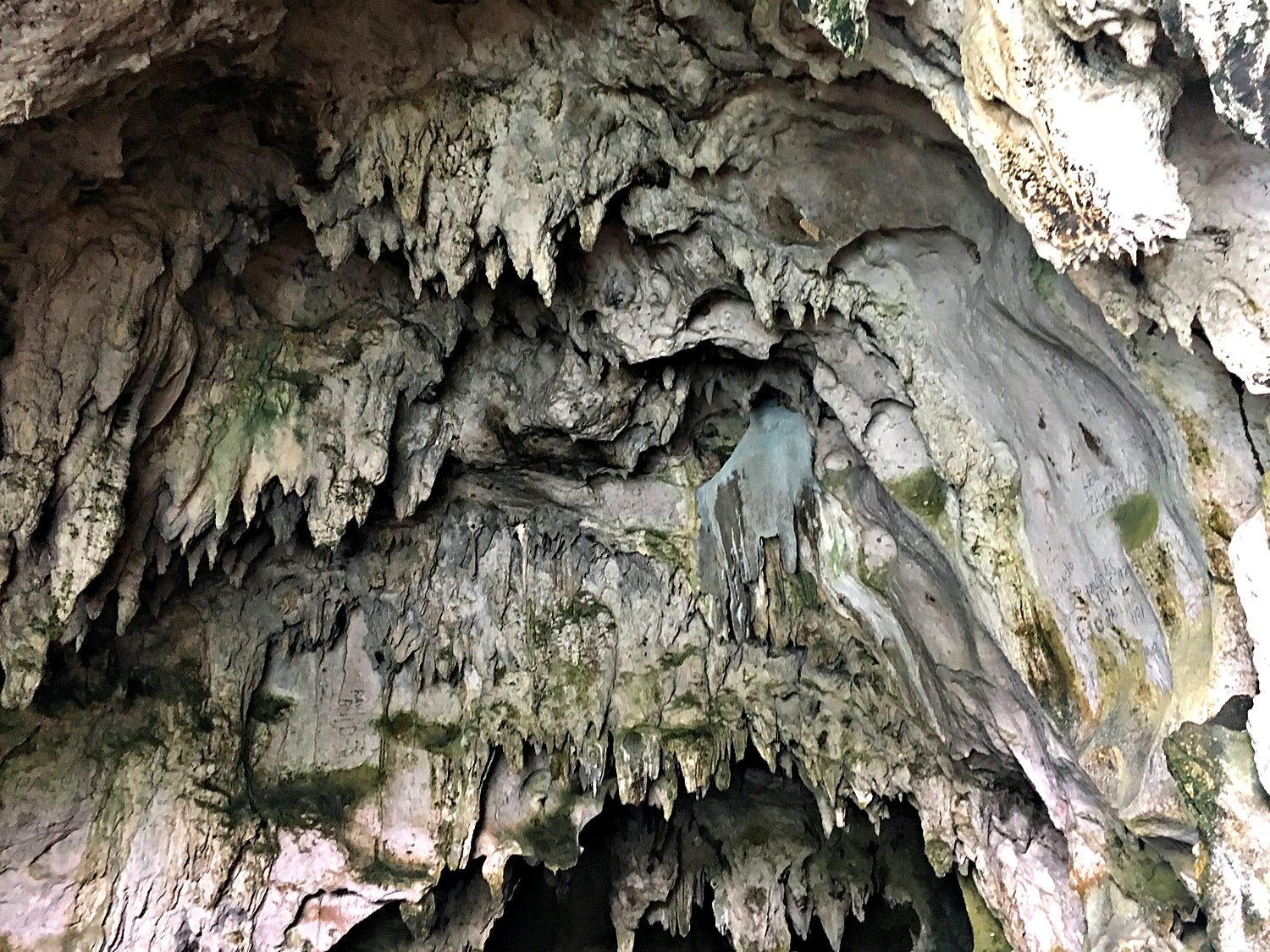 the taíno caves
