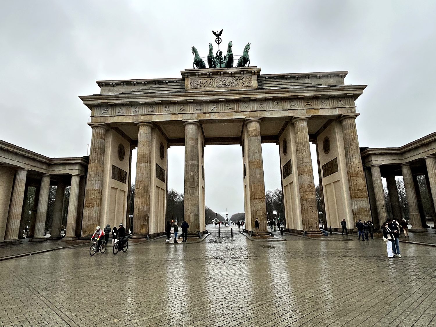 the brandenburg gate