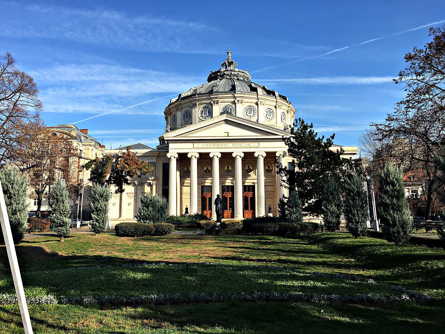 the romanian athenaeum
