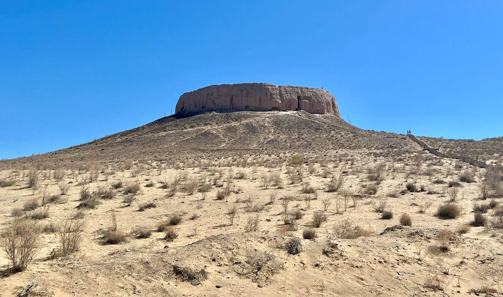 mizdakhan necropolis near nukus